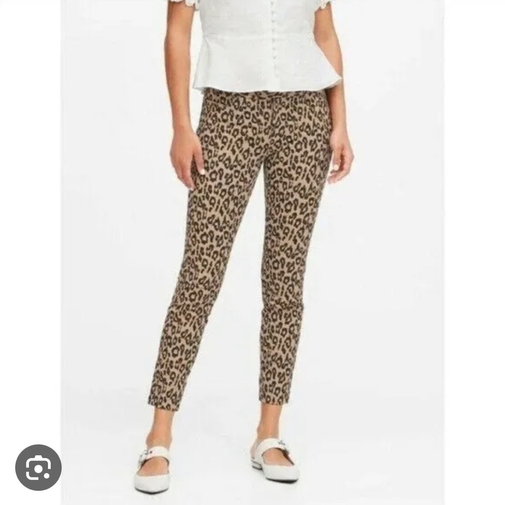 Banana republic Sloan pants size 2 cheetah print